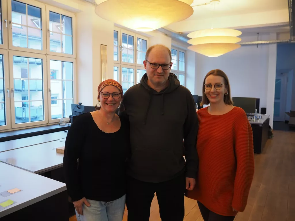 Das SEO-Team von AnalyticaA im Münchner Büro